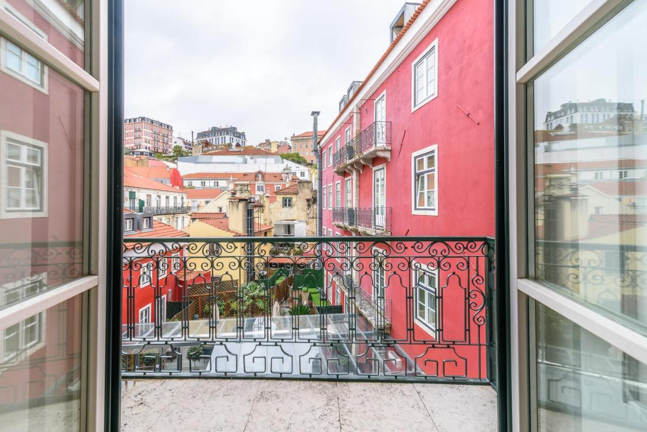 Modern Flat In Downtown Lisbon By Lovelystay Eksteriør billede