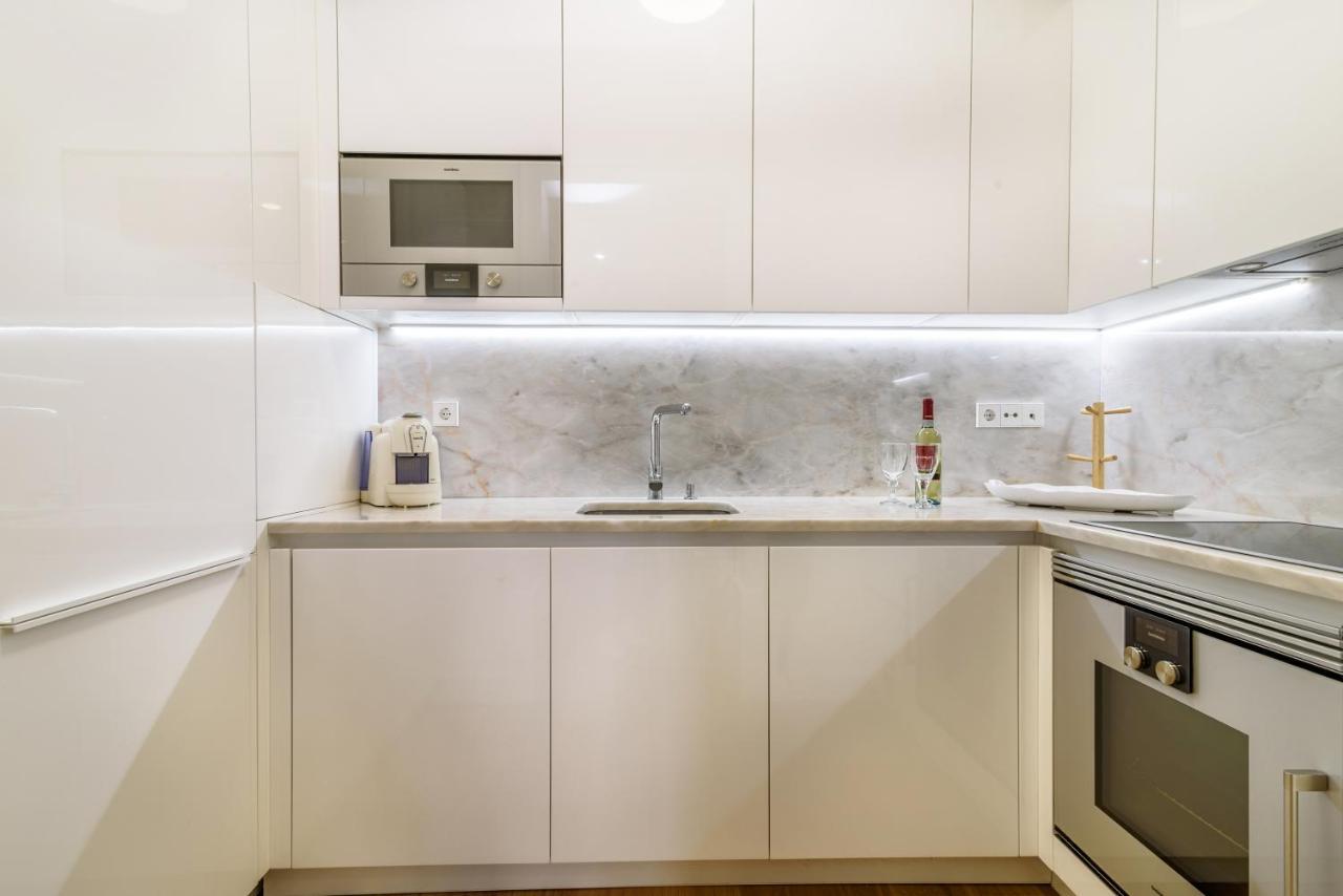 Modern Flat In Downtown Lisbon By Lovelystay Eksteriør billede